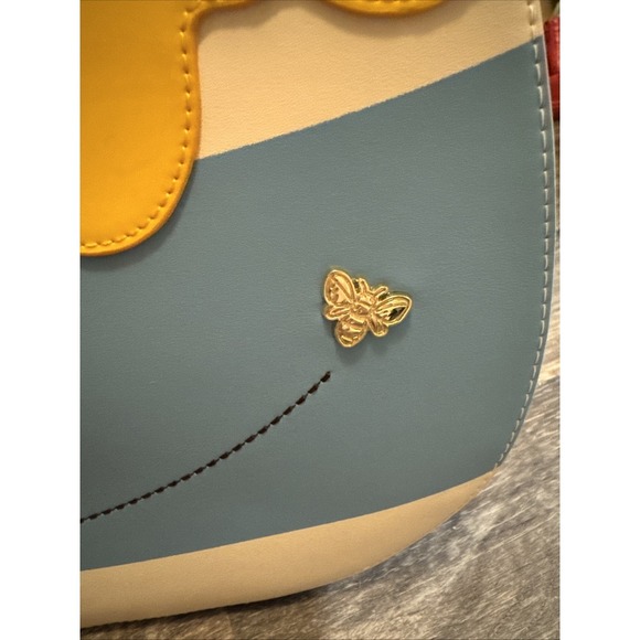 Loungefly Disney Winnie the Pooh Honey‎ Pot Figural Crossbody Bag New With Tags - Picture 7 of 8